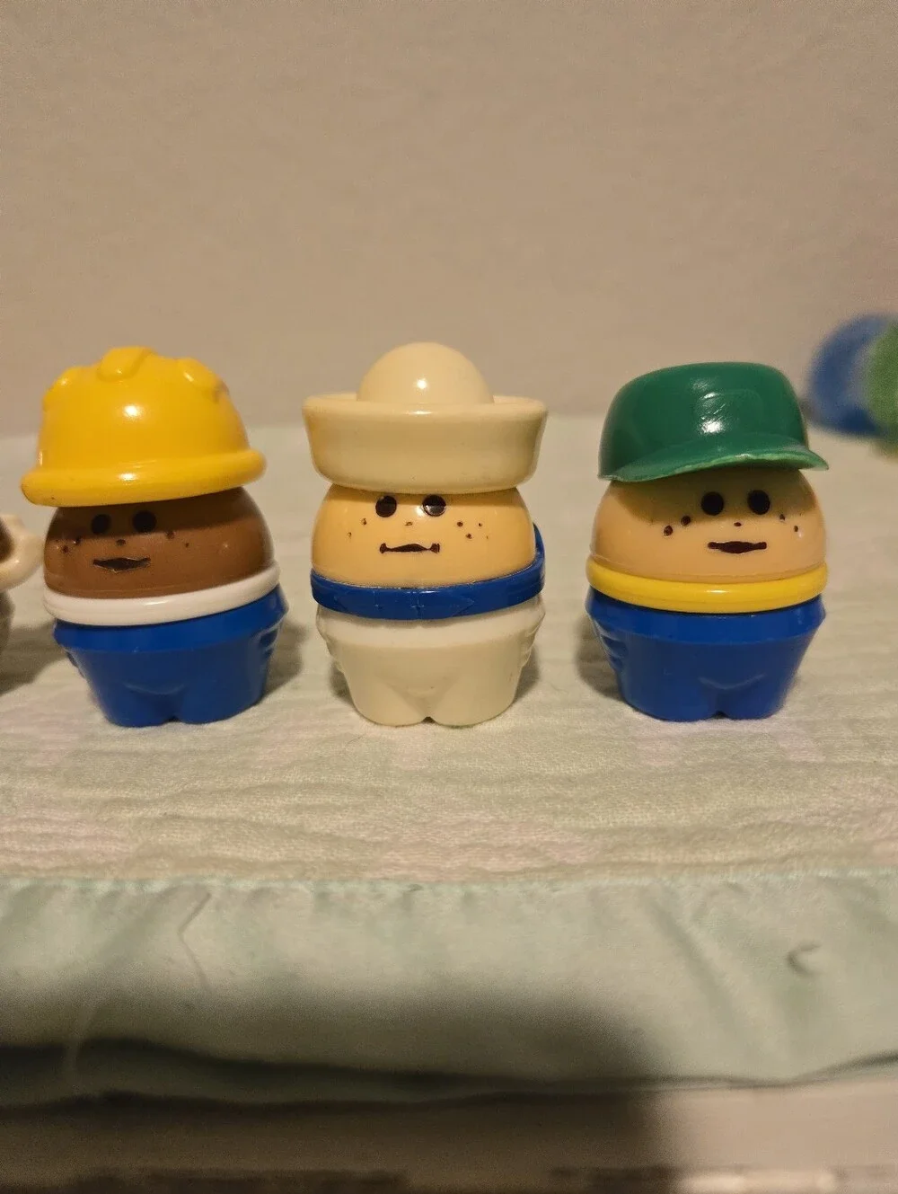 Vintage Little Tikes Toddle Tots Lot Of 5 Figures.